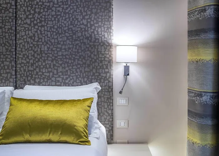 Barberini Luxury 3* רומא